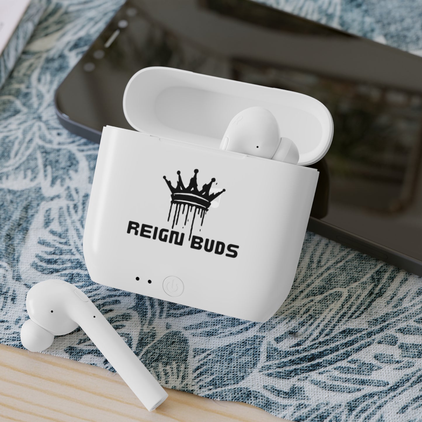 Reign Buds